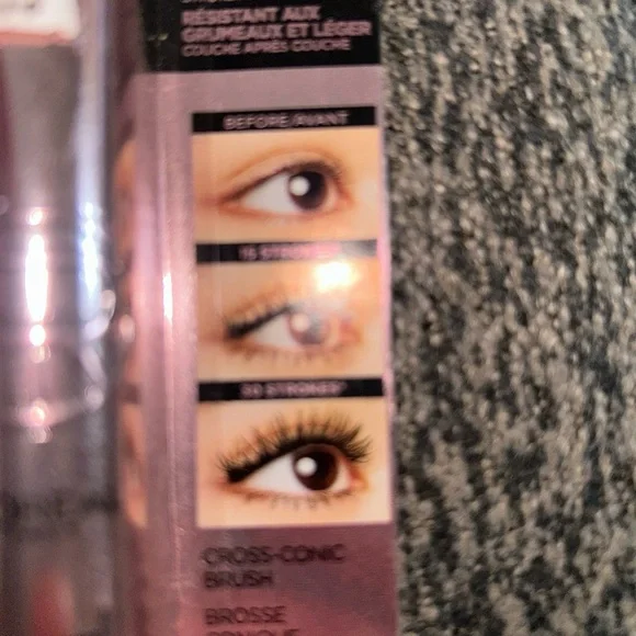 L'Oreal Paradise Big Deal Mascara in Black and White - Picture 4 of 4